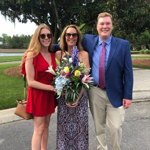 Meet your Posher, Kelly